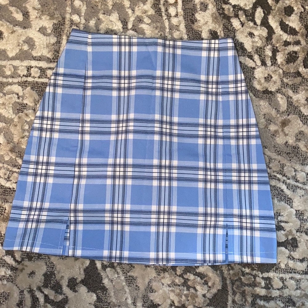 BRANDY MELVILLE SKIRT(PLAID)